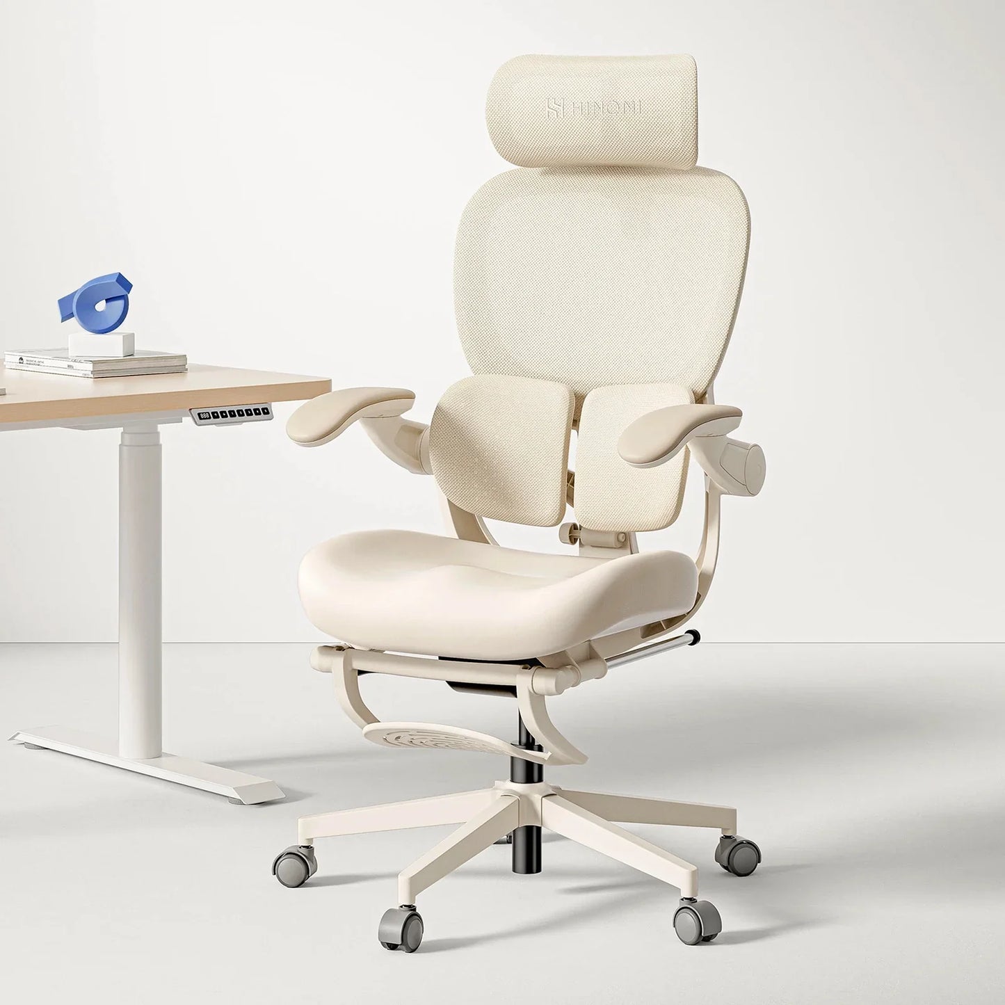 Hinomi Q2 Ergonomic Office Chair with Free Footrest